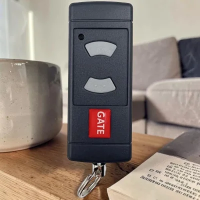 Dálkový ovladač rádiový (RF) pro bránu/vrata - kom