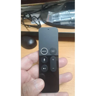 Originální dálkové ovladání APPLE SIRI 4th GENERAT